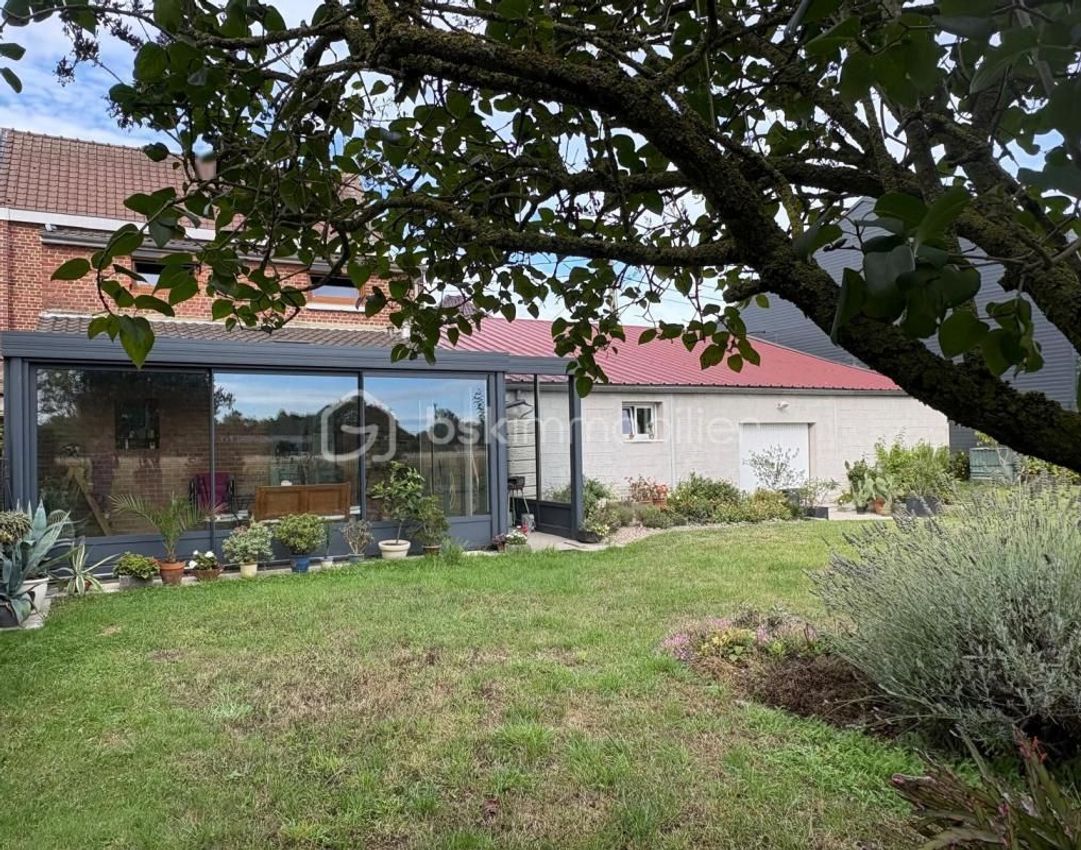 Image Façade à  maison mitoyenne de Fretin