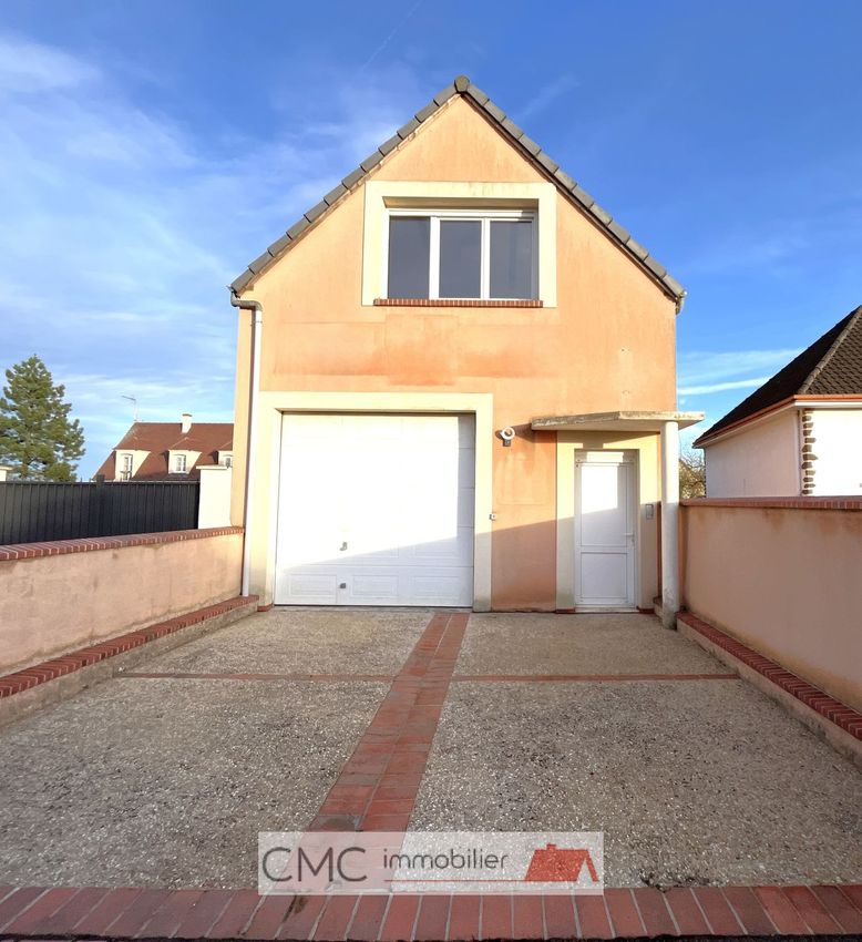 Image Façade à  maison individuelle de Mignières