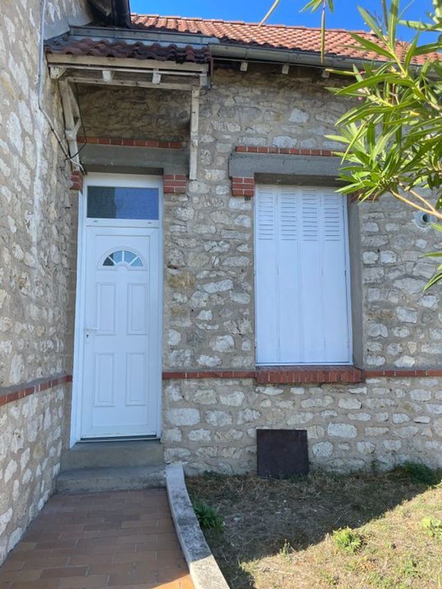 Image Façade à  maison individuelle de Montargis