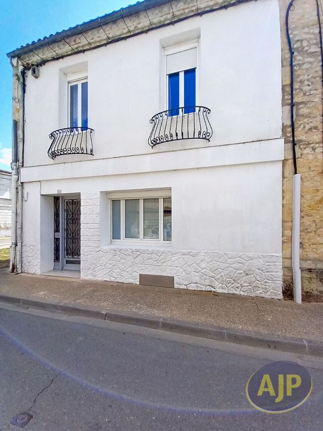 Image Vue à  maison mitoyenne de Lesparre-Médoc