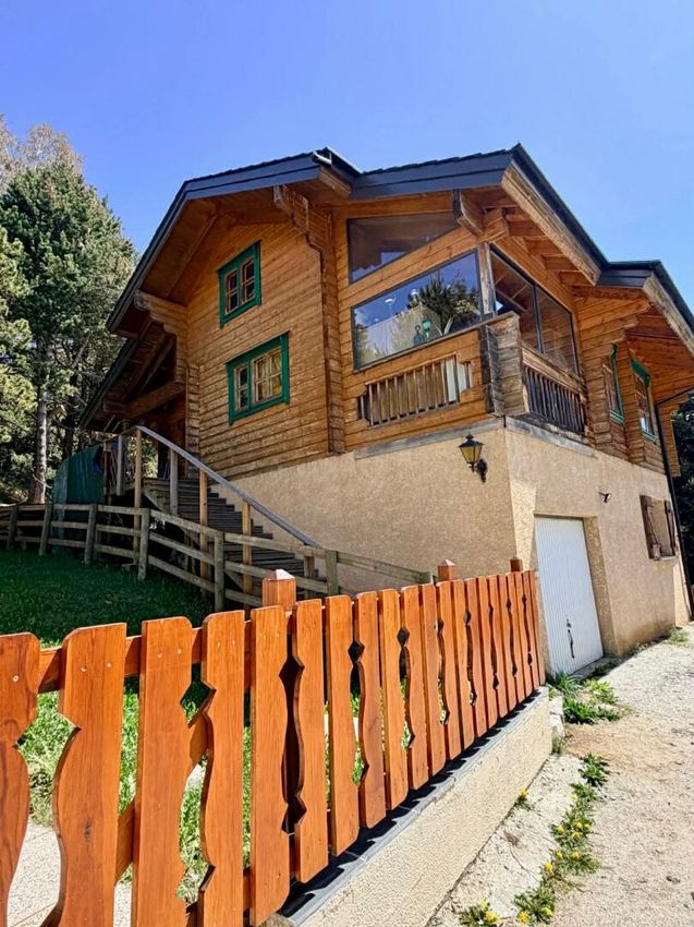 Image Façade à  maison individuelle de Bolquère