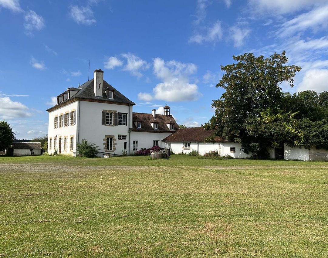 Image Façade à  manoir de Yzeure