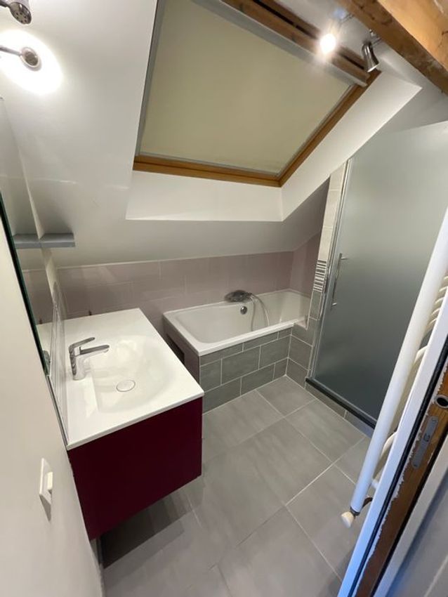 Image Salle de bains à  maison individuelle de Fresnes