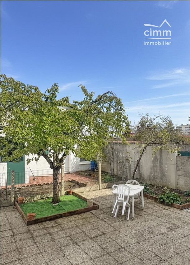 Image Jardin à appartement de Villemandeur