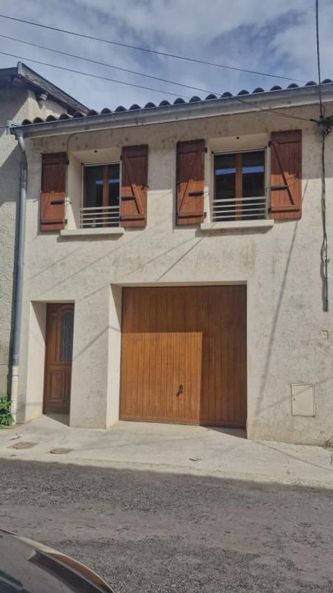 Image Façade à  maison mitoyenne de Miribel