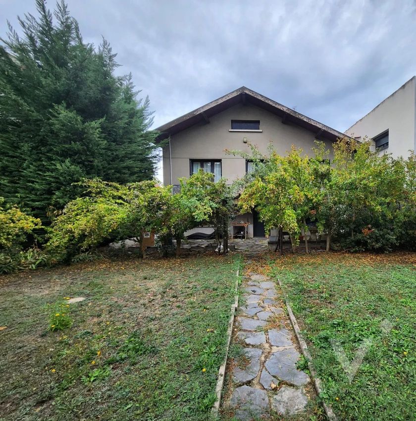 Image Façade à  maison individuelle de Fraisses