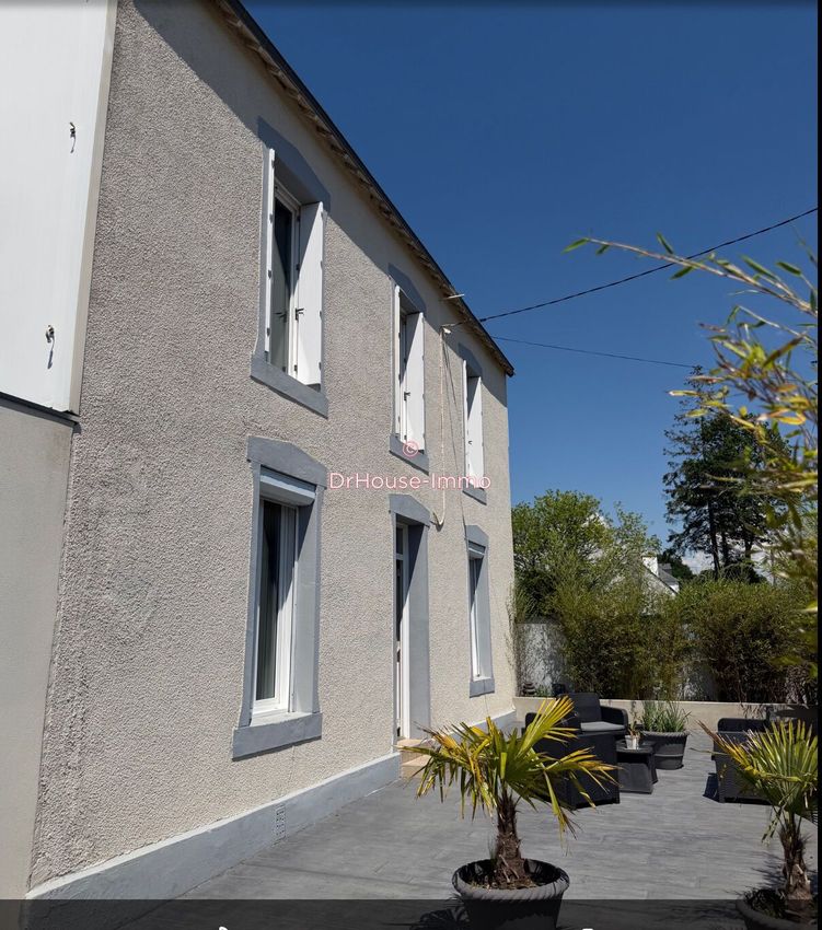 Image Façade à  villa de Quimperlé