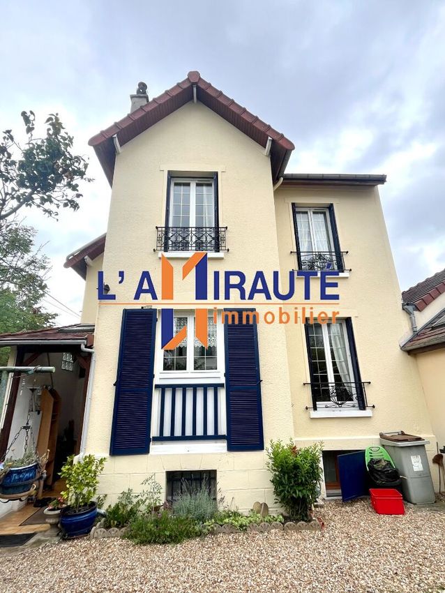 Image Façade à  maison individuelle de Maisons-Laffitte