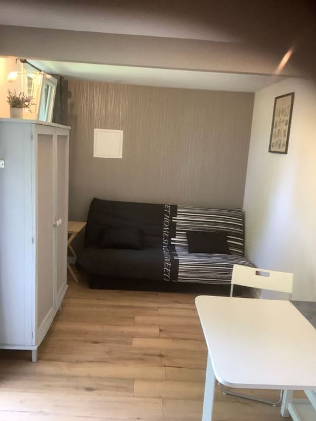 Image Chambre à studio de Olivet