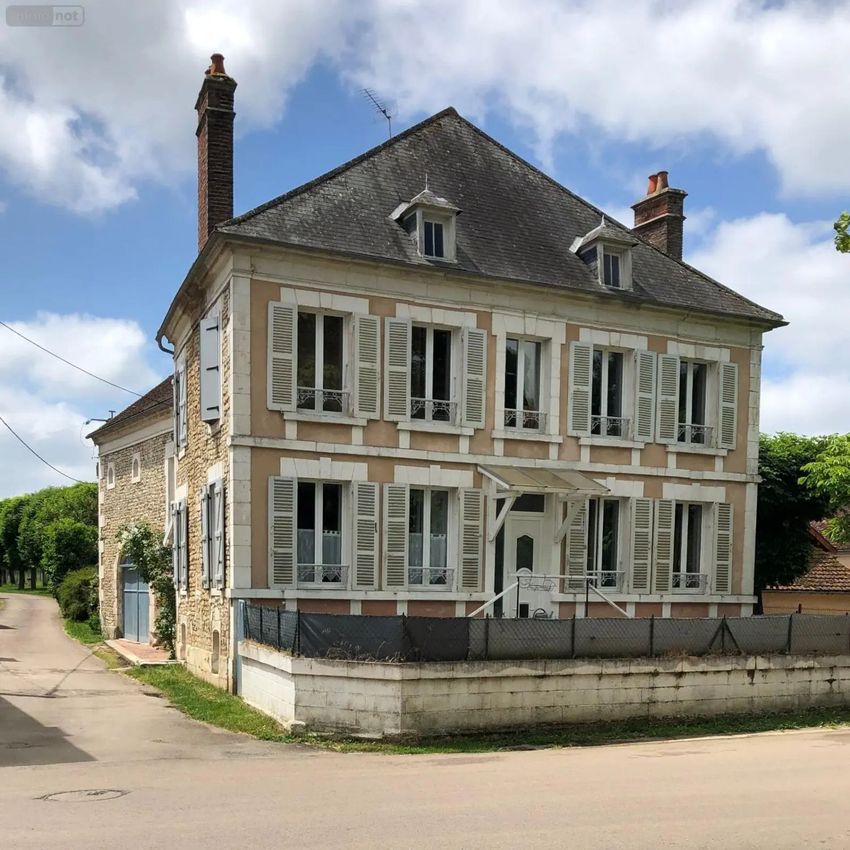Image Façade à  maison individuelle de Thury