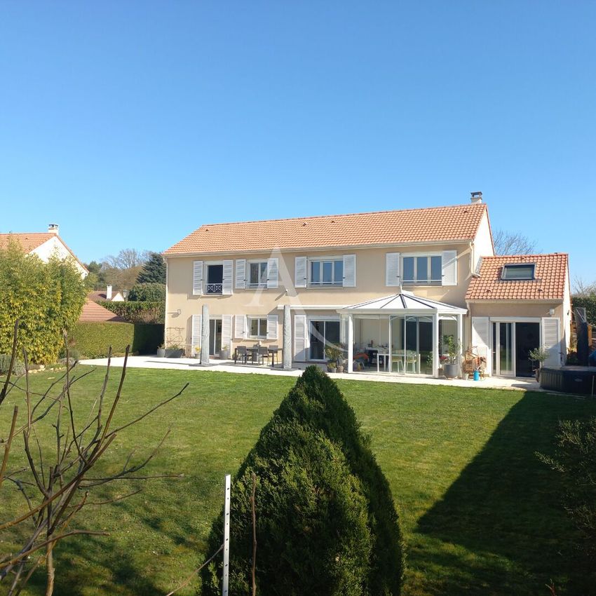 Image Façade à  maison individuelle de Ozoir-la-Ferrière