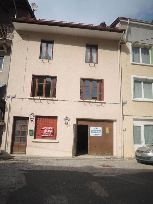 Image Vue à  maison de village de Chaley