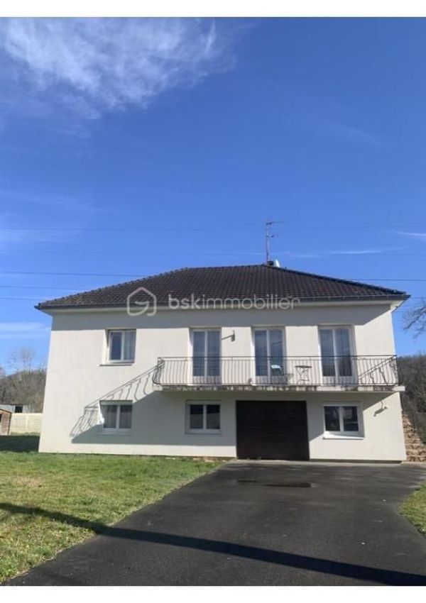 Image Façade à  maison individuelle de Gelos