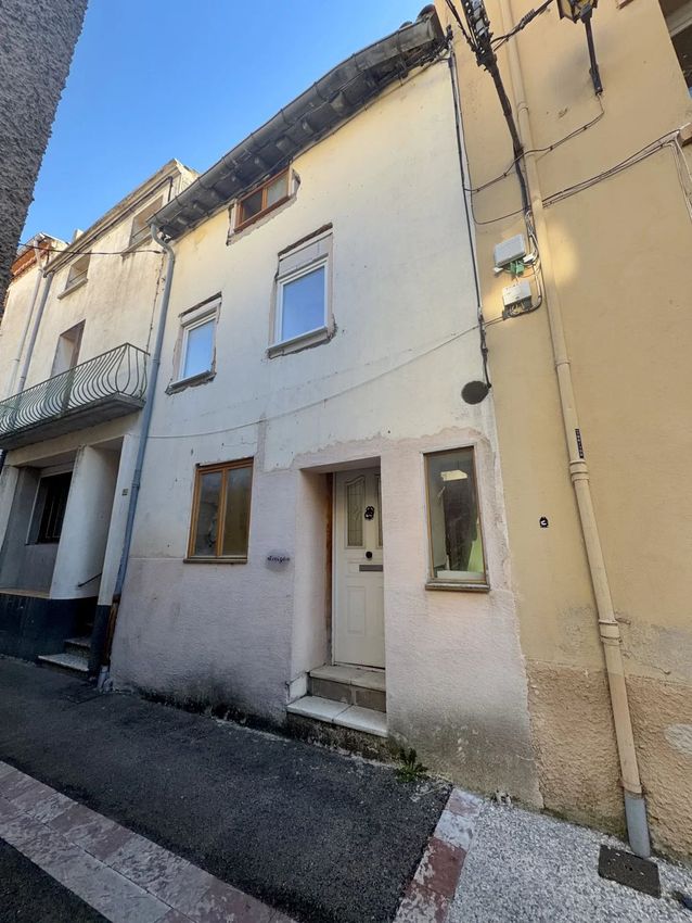 Image Vue à  maison de village de Sournia