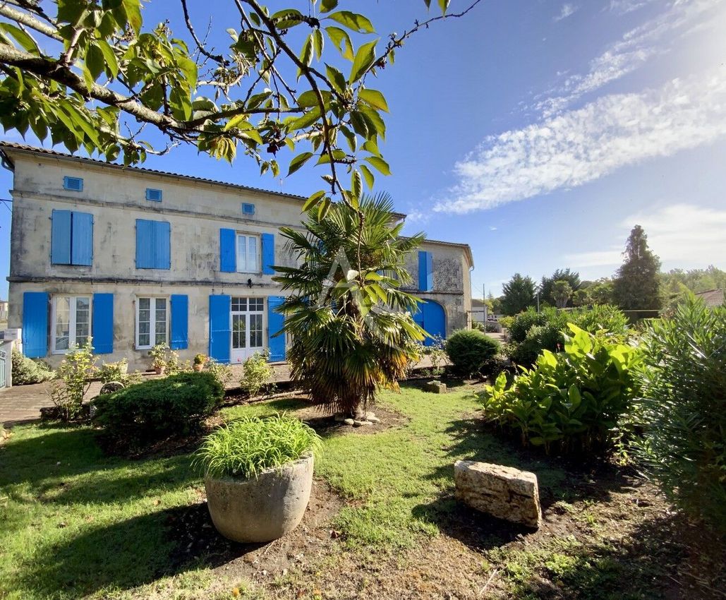 Image Jardin à  maison mitoyenne de Saint-Genis-de-Saintonge