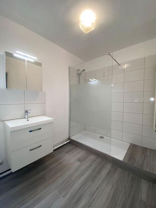 Image Salle de bains à appartement de Saint-Dizier