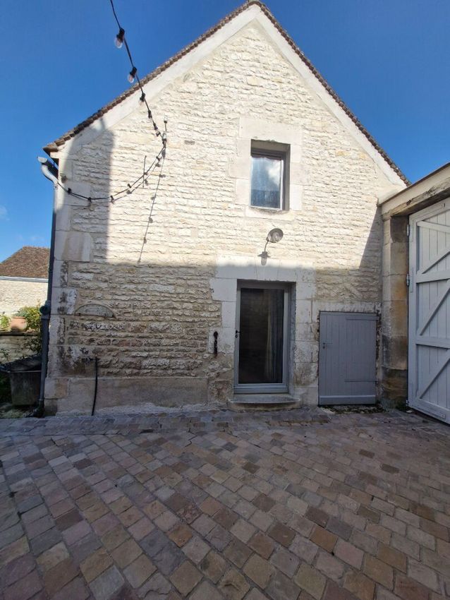 Image Façade à  maison individuelle de Irancy