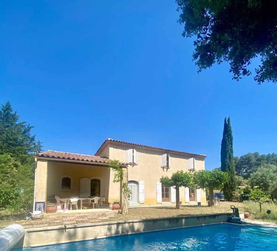 Image Piscine à  maison individuelle de Le Beausset