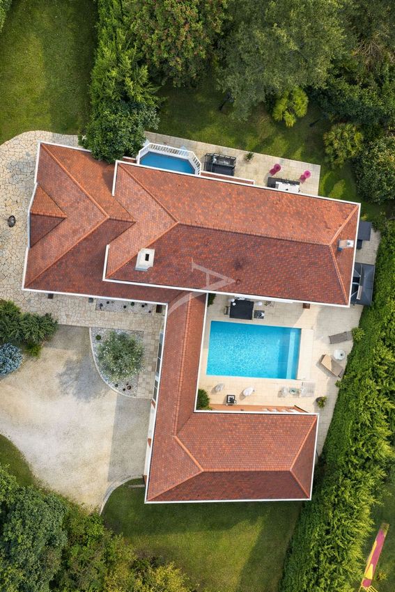Image Piscine à  maison individuelle de Rubelles
