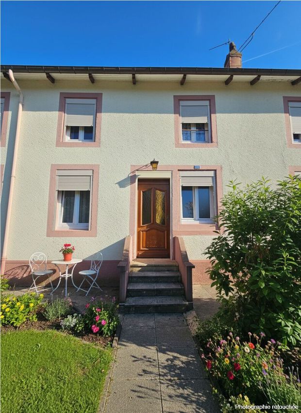 Image Façade à  maison de village de Corcieux