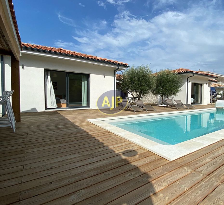 Image Piscine à  villa de Vensac