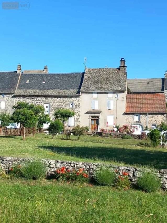 Image Façade à  maison individuelle de Valuéjols