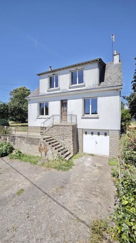 Image Façade à  maison individuelle de Cournon
