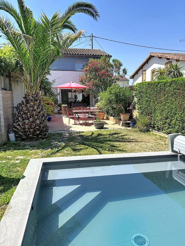 Image Piscine à  maison individuelle de Portet-sur-Garonne