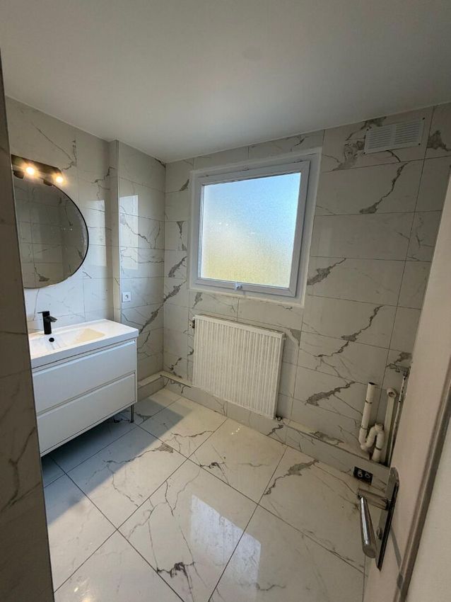 Image Salle de bains à appartement de Yerres