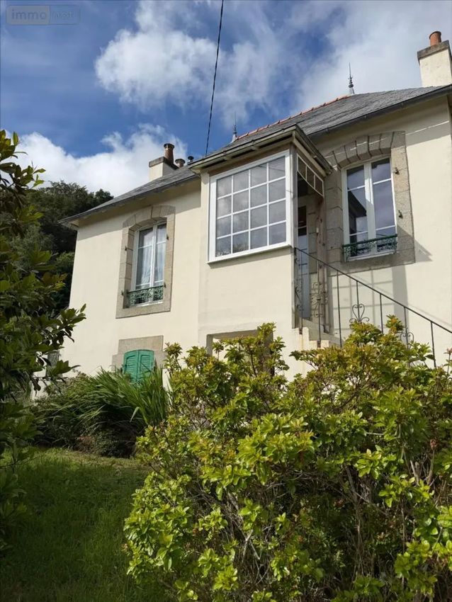 Image Façade à  maison individuelle de Châteaulin