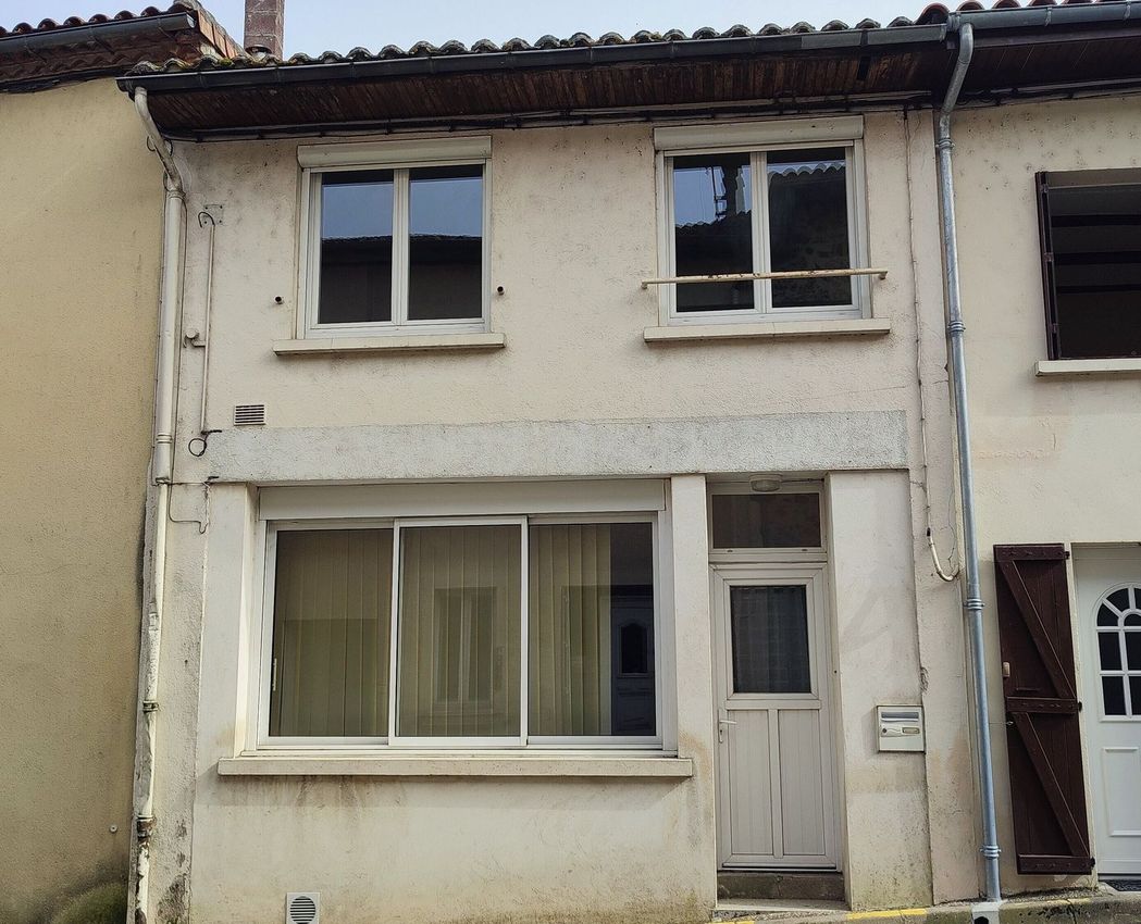Image Vue à  maison jumelée de Availles-Limouzine