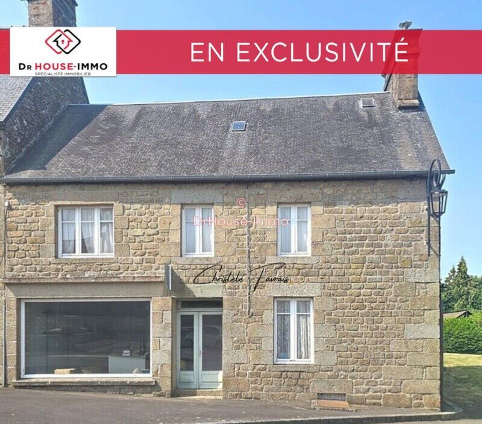Image Façade à  villa de Monthault
