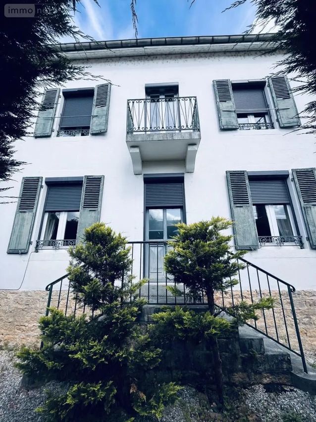 Image Façade à  maison individuelle de Dole