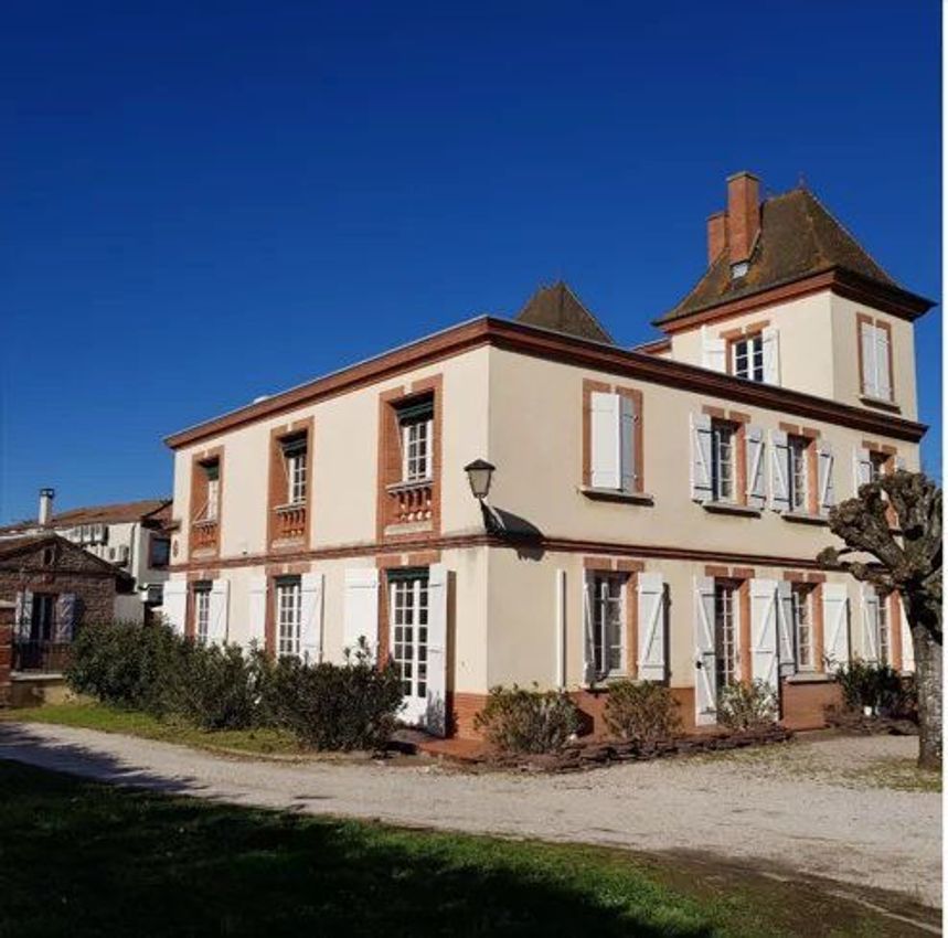 Image Façade à  maison de maître de Cugnaux