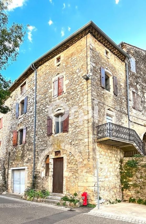 Image Vue à  maison de village de Lagorce