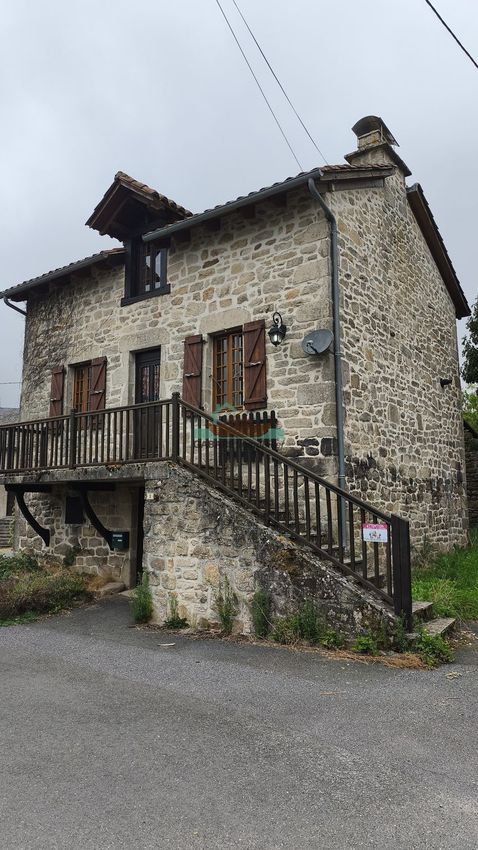 Image Façade à  maison individuelle de Goulles
