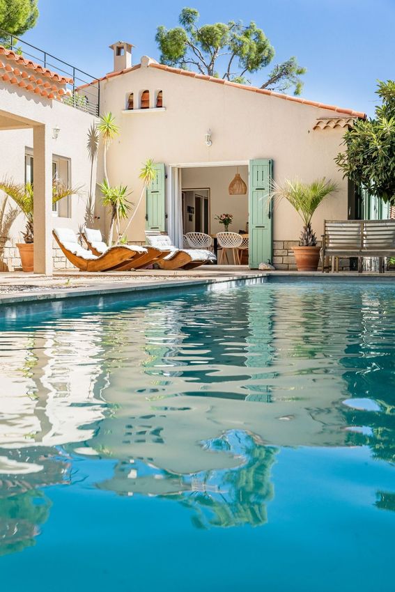 Image Piscine à  maison individuelle de Cassis