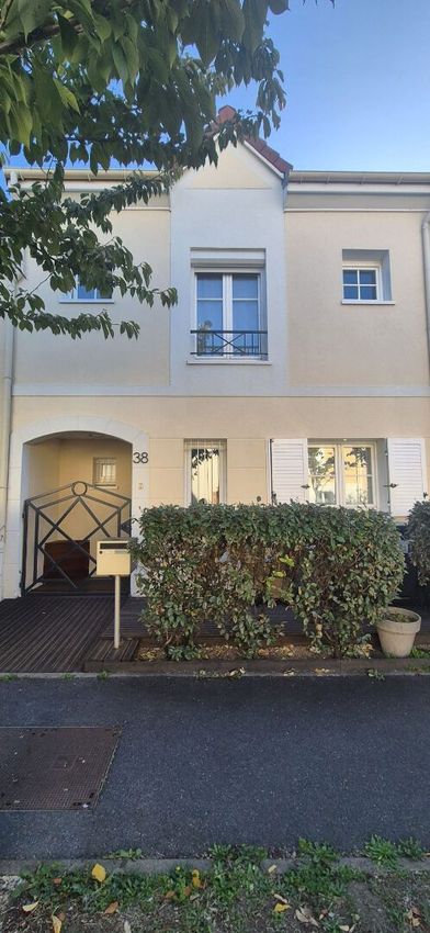 Image Façade à  maison individuelle de Le Plessis-Bouchard