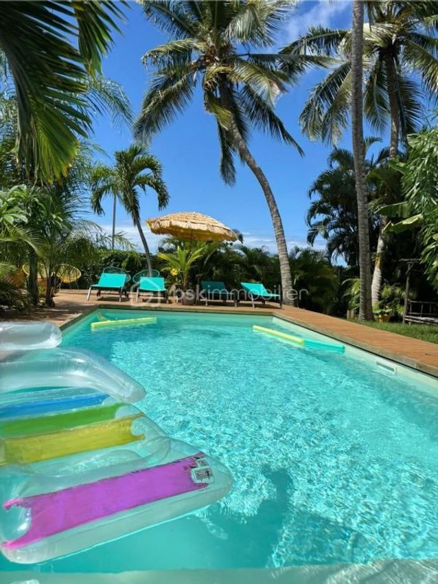 Image Piscine à  maison individuelle de Saint-François