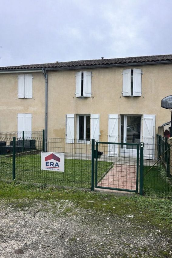 Image Façade à  maison mitoyenne de Le Barp