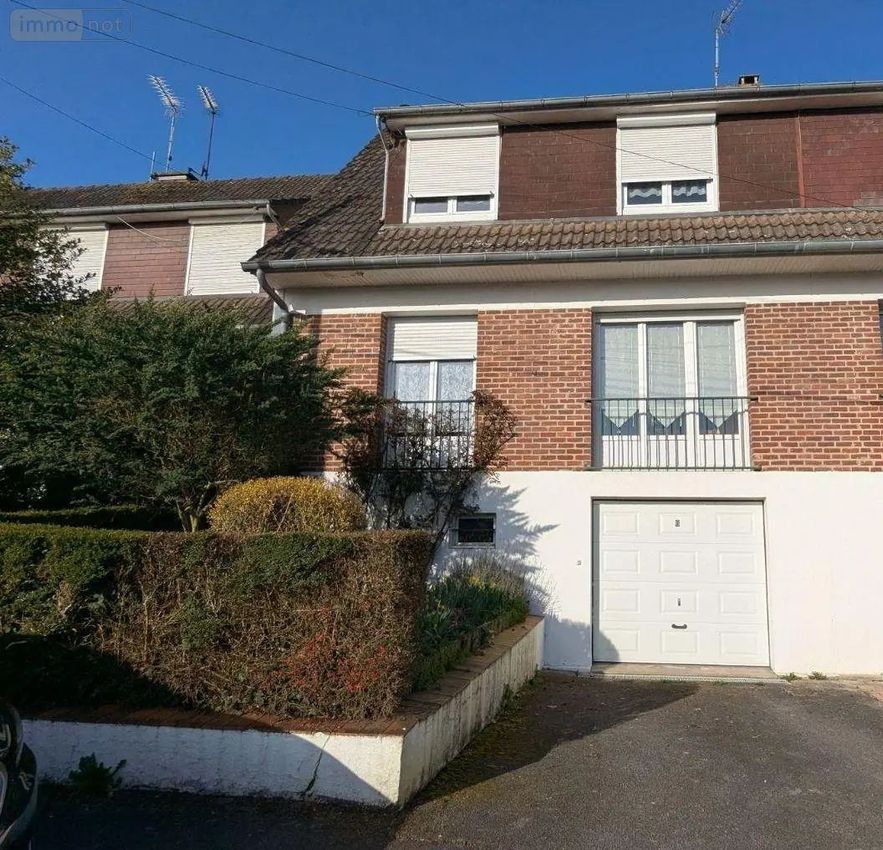 Image Façade à  maison individuelle de Marconne