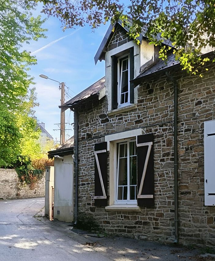 Image Façade à  maison mitoyenne de Quimperlé