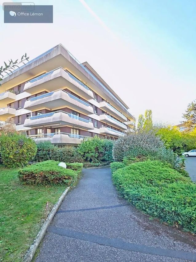Image Façade à appartement de Ferney-Voltaire