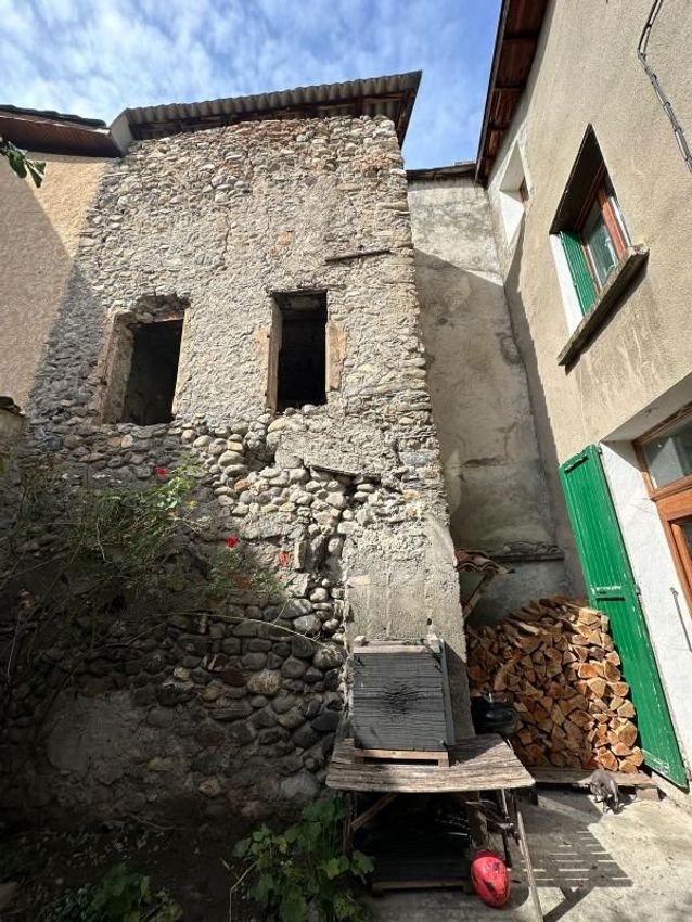 Image Vue à  maison de village de Tallard