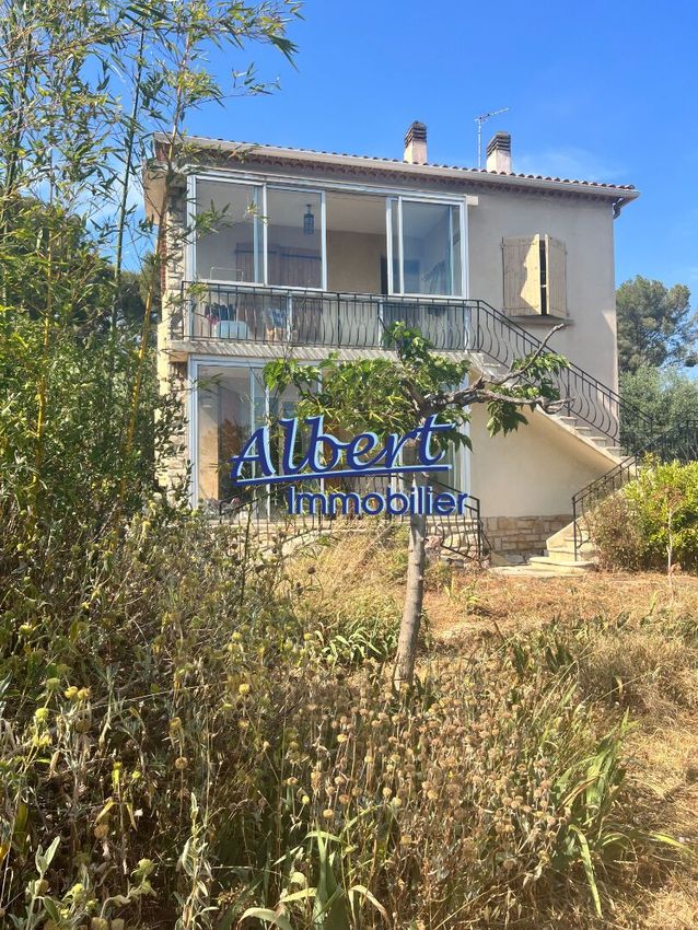 Image Façade à  maison individuelle de Bandol
