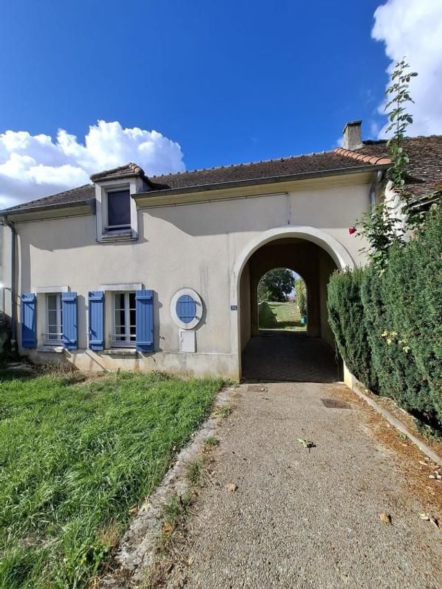 Image Façade à  maison mitoyenne de Coulombs-en-Valois