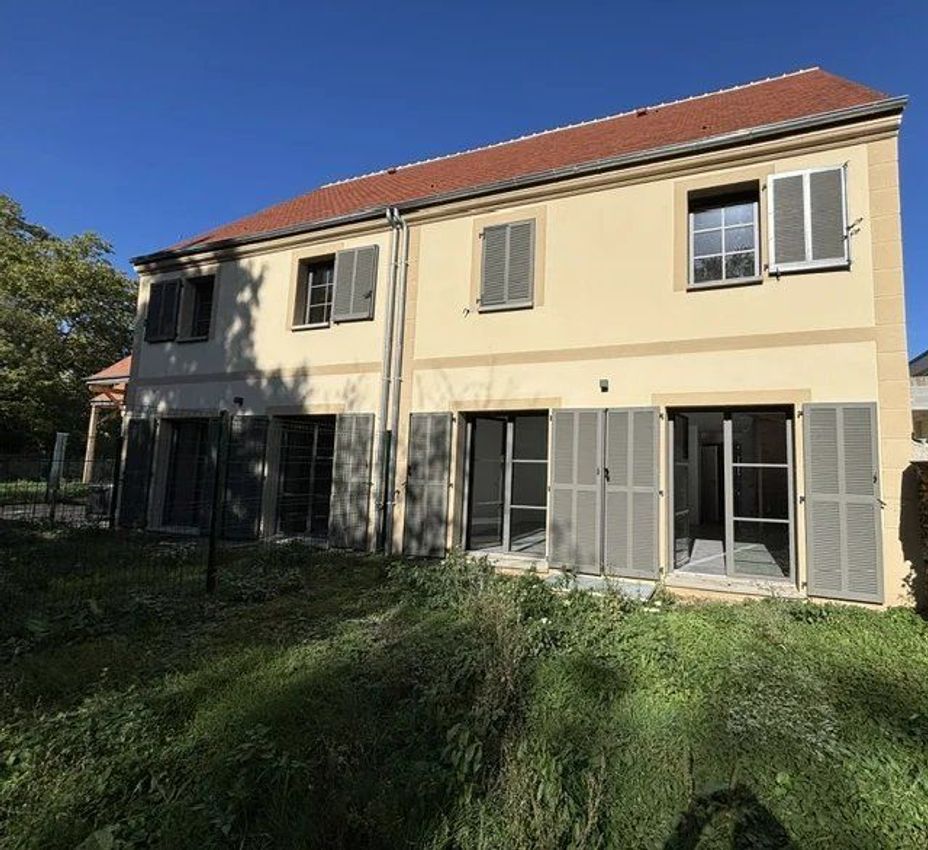 Image Façade à  maison individuelle de Fontenay-Trésigny