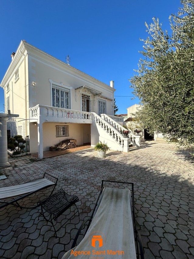 Image Façade à  maison individuelle de Montélimar