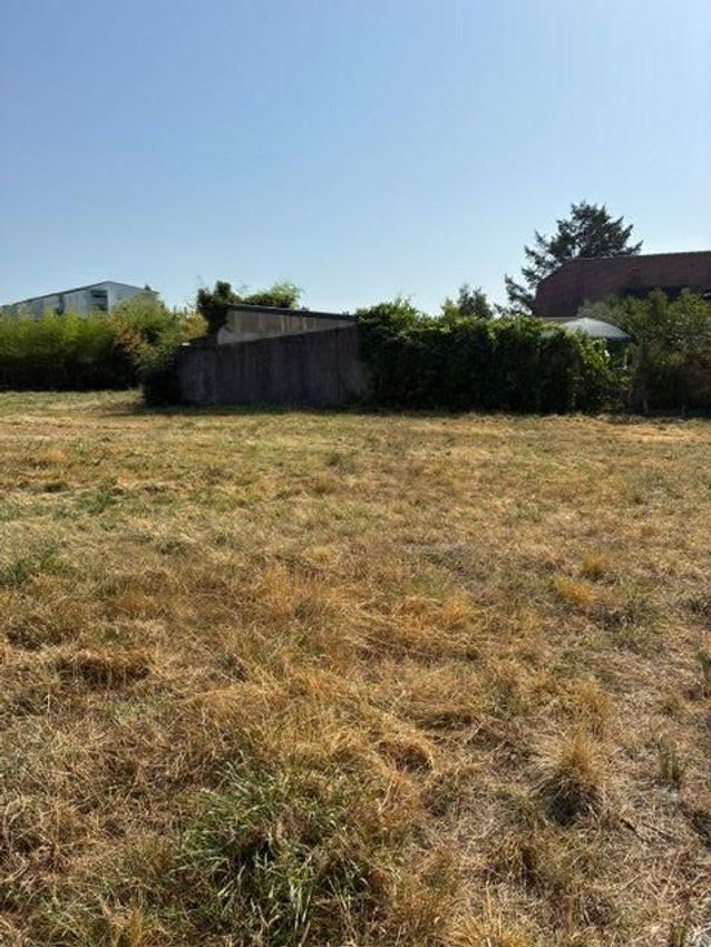 Image de terrain à Billère