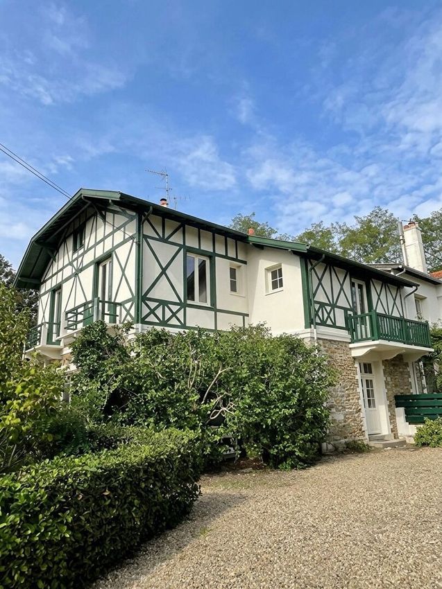 Image Façade à appartement de Biarritz